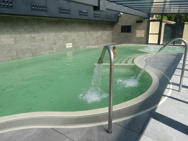 2 slide